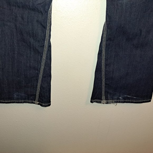 Vigoss Collection Embroidered Flare Leg Jeans size 5 - Picture 2 of 11